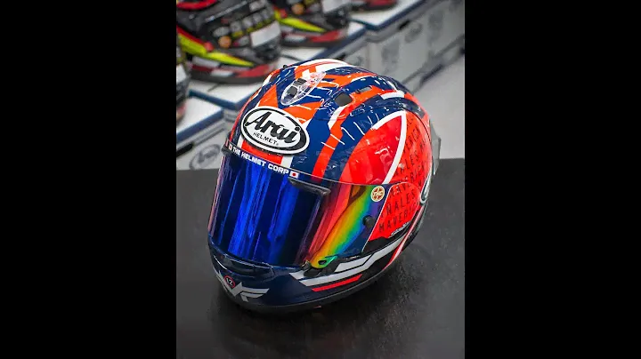 ARAI HELMETS DISPLAY